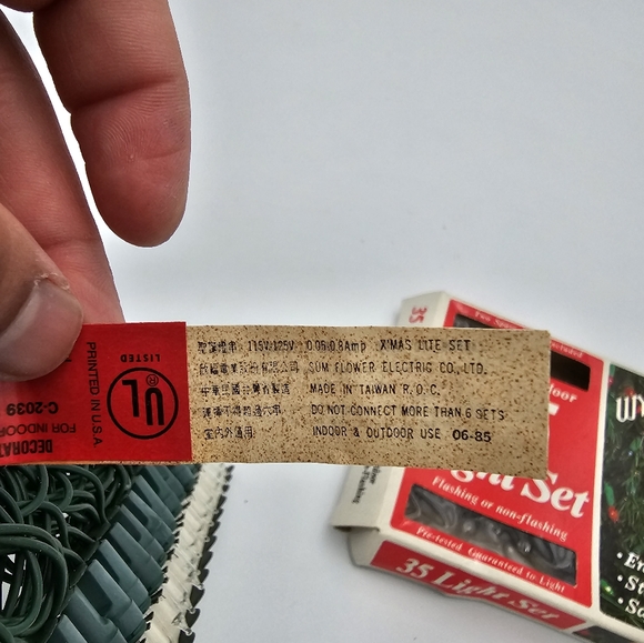 Vintage Wynne 35 Light Set flashing Or Non Flashing. Indoor or Outdoor - Picture 7 of 7